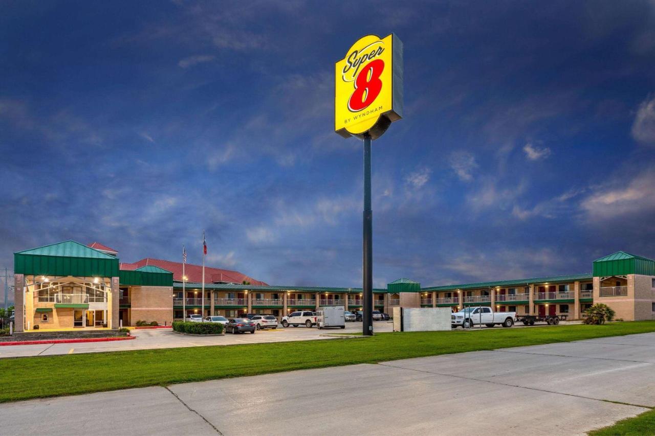 Hotel Super 8 By Wyndham Seguin Exteriér fotografie